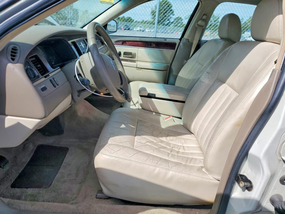 Lincoln TOWNCAR 2005 — Copart
