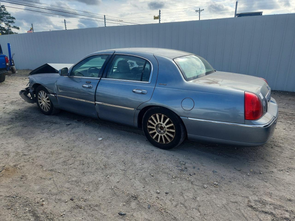 Lincoln TOWNCAR 2004 — Copart