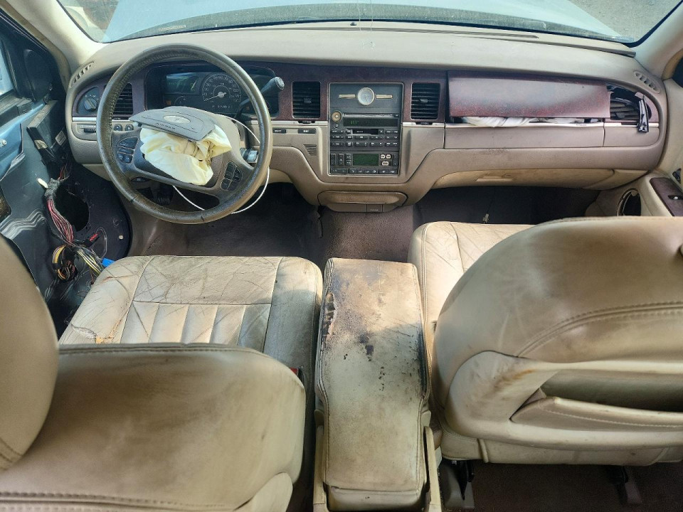 Lincoln TOWNCAR 2004 — Copart