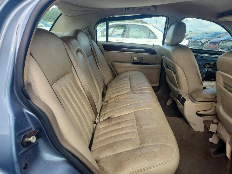 Lincoln TOWNCAR 2004 — Copart