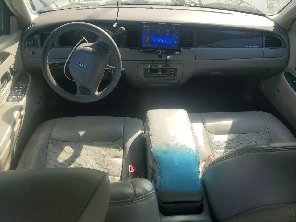 Lincoln TOWNCAR 1998 — Copart