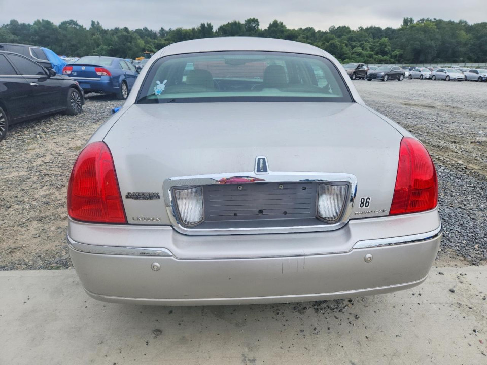 Lincoln TOWNCAR 2005 — Copart