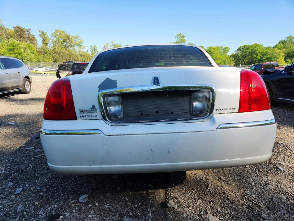 Lincoln TOWNCAR 2006 — Copart