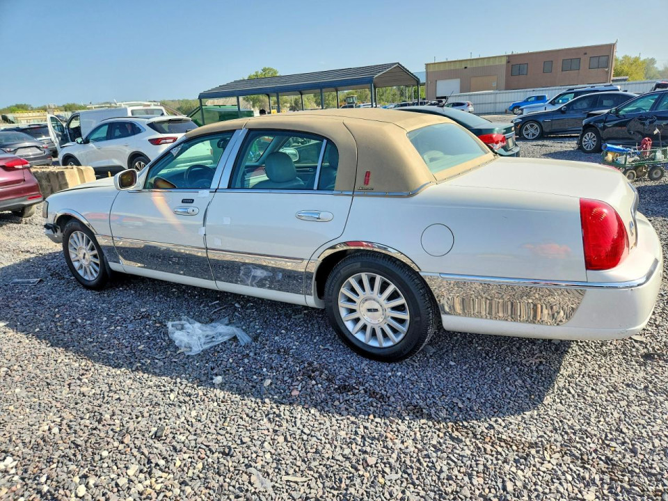 Lincoln TOWNCAR 2004 — Copart