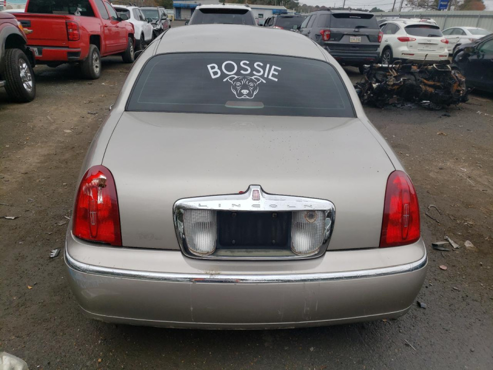Lincoln TOWNCAR 2001 — Copart