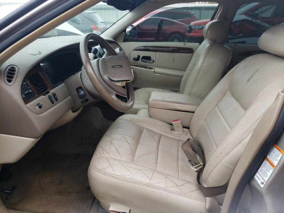 Lincoln TOWNCAR 2001 — Copart