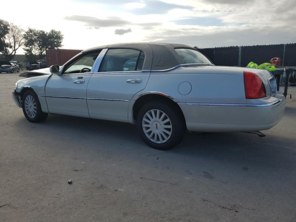 Lincoln TOWNCAR 2005 — Copart