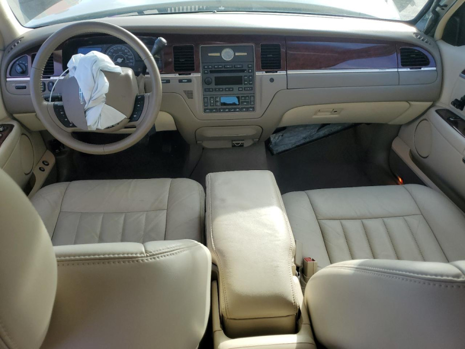 Lincoln TOWNCAR 2005 — Copart