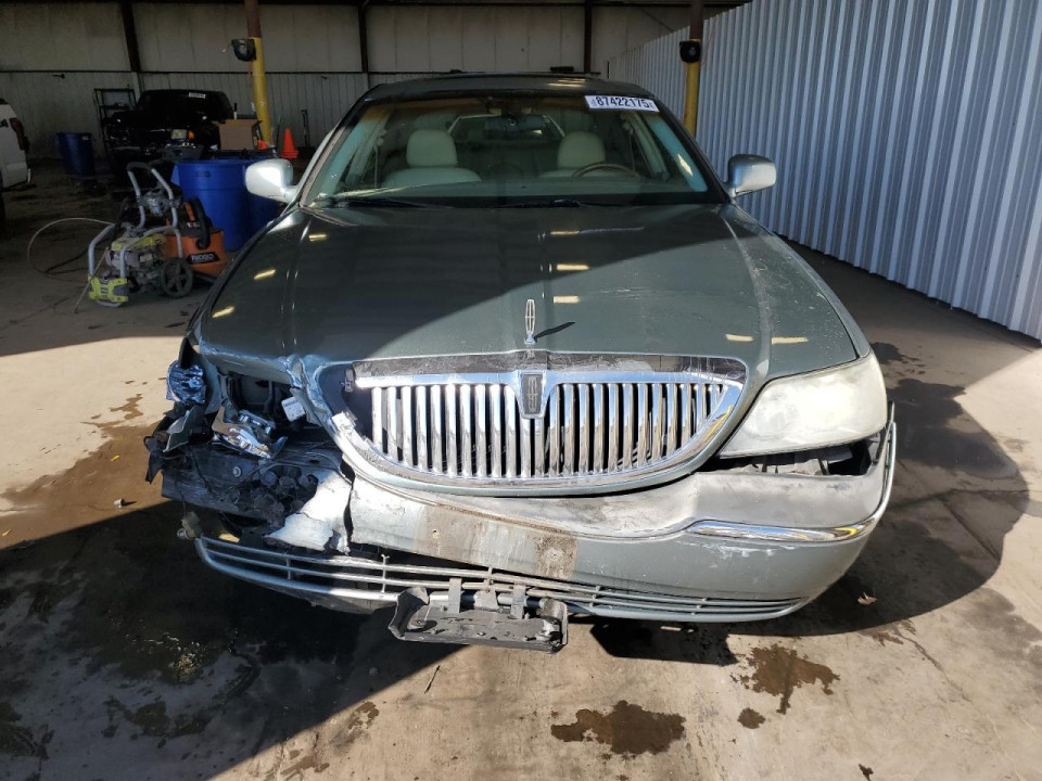 Lincoln TOWNCAR 2005 — Copart