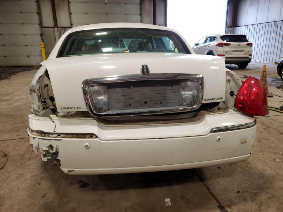 Lincoln TOWNCAR 2003 — Copart