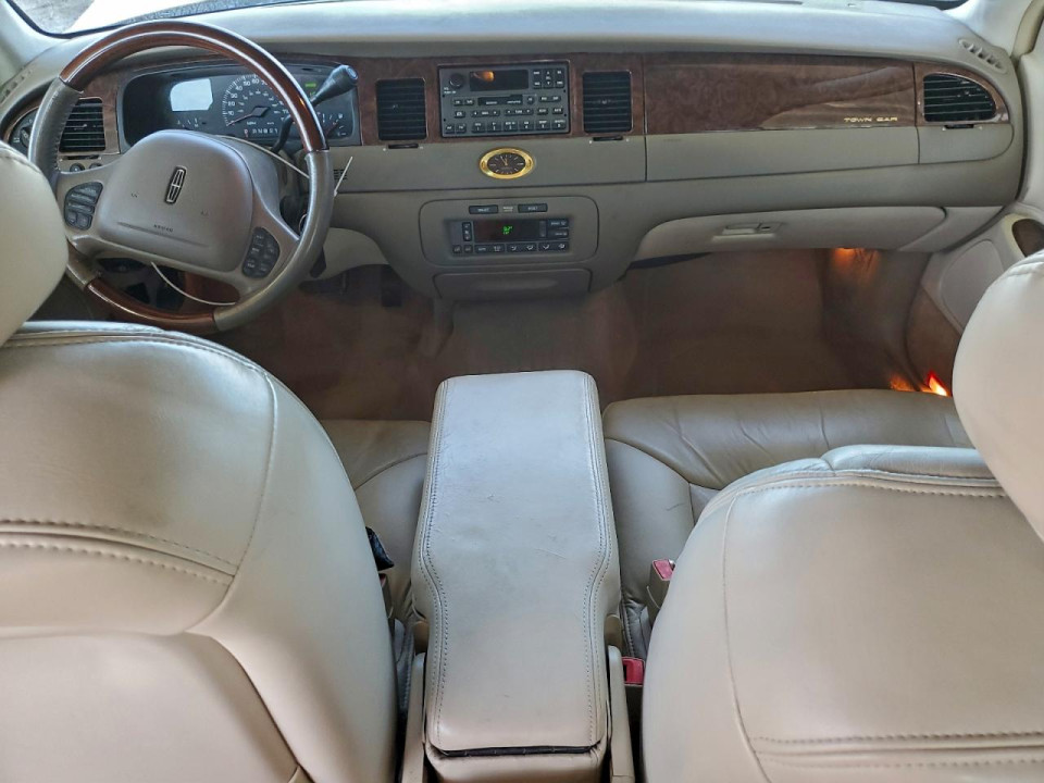 Lincoln TOWNCAR 2002 — Copart