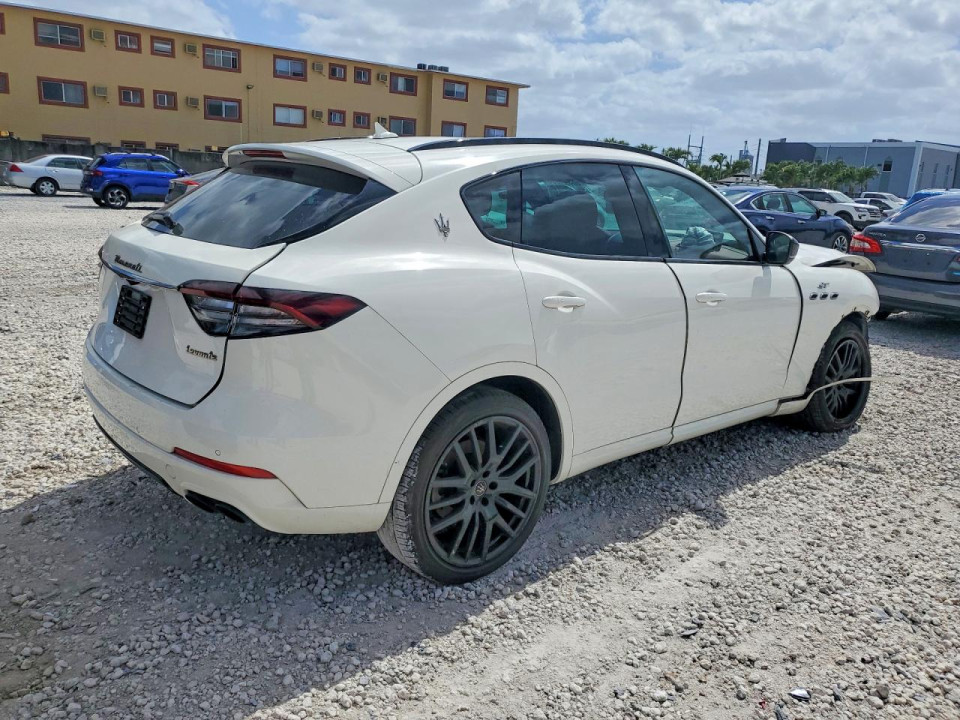 Maserati LEVANTE BASE 2022 — Copart