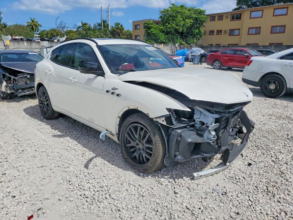 Maserati LEVANTE BASE 2022 — Copart