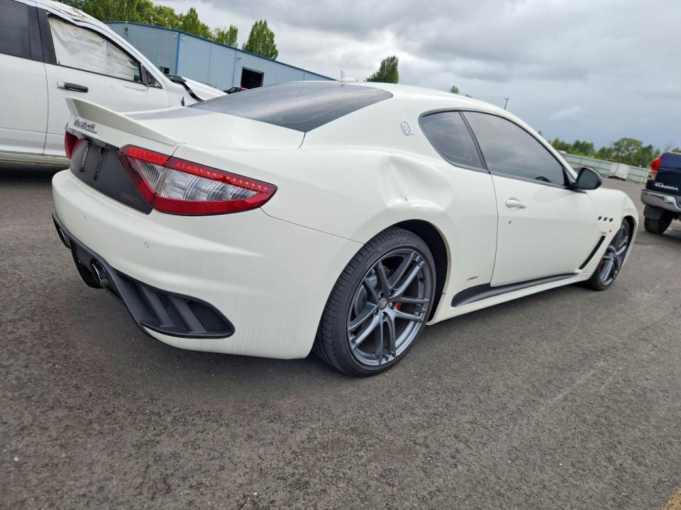 Maserati GRANTURISMO S 2012 — Copart