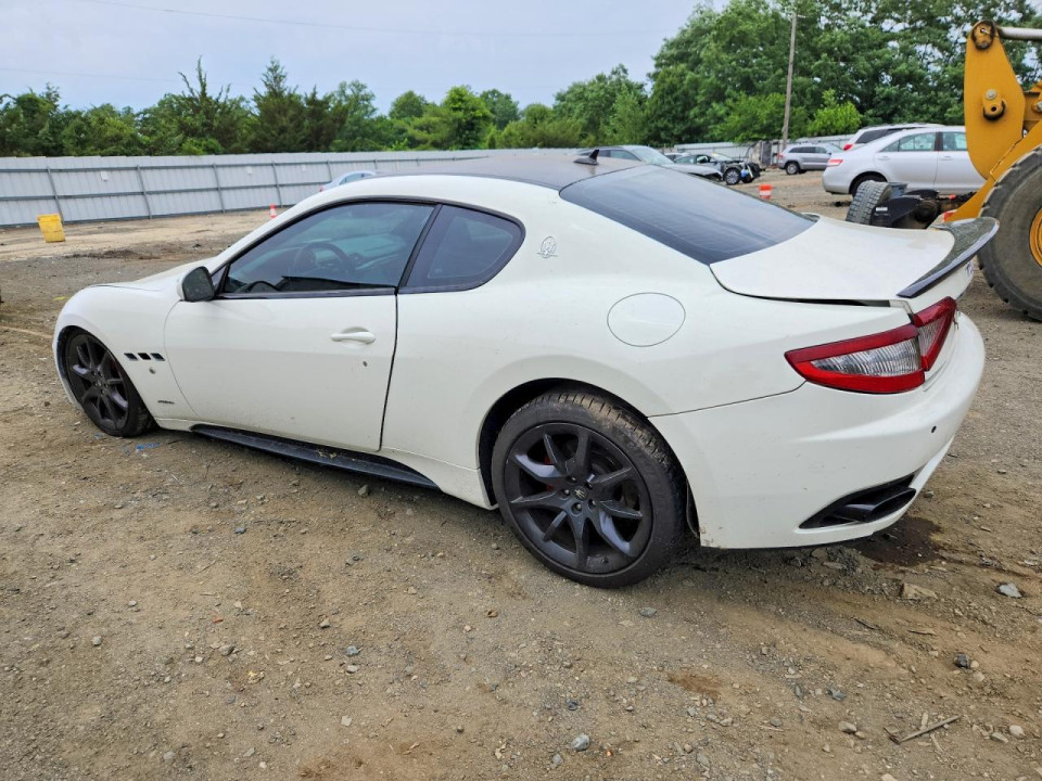 Maserati GRANTURISMO S 2013 — Copart