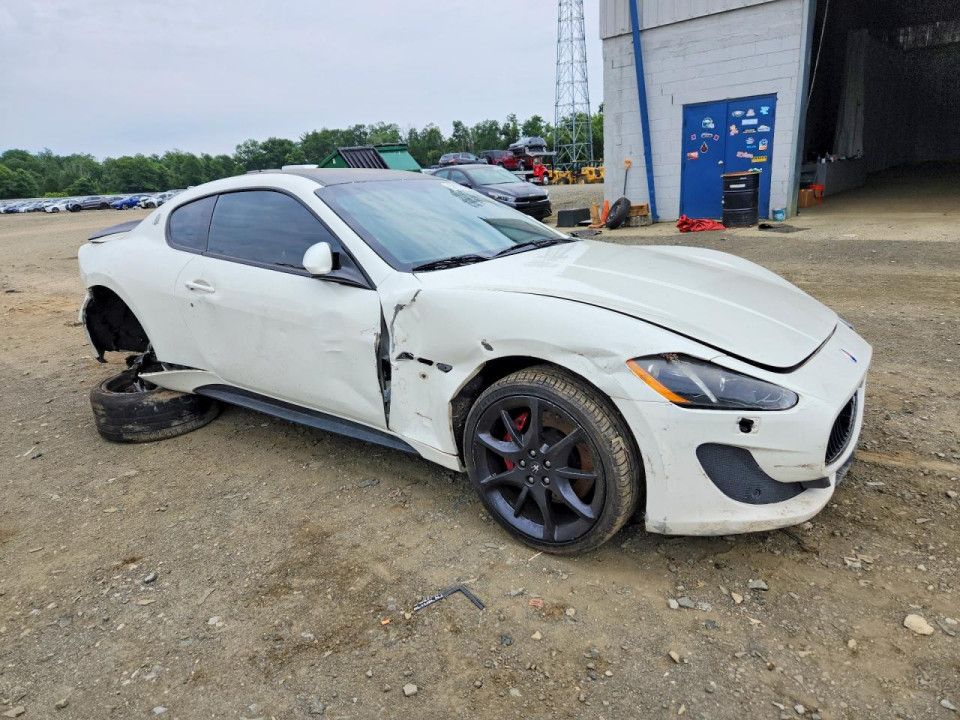 Maserati GRANTURISMO S 2013 — Copart