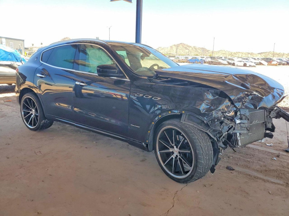 Maserati LEVANTE LUXURY 2018 — Copart