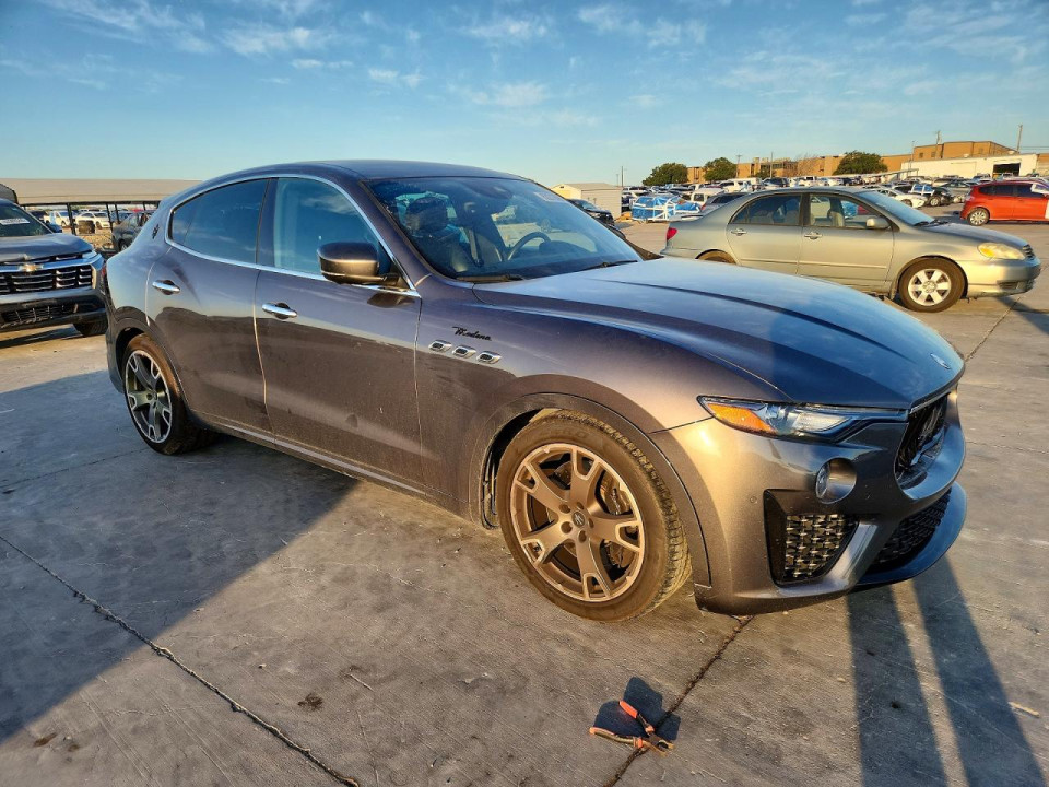 Maserati LEVANTE MODENA 2023 — Copart