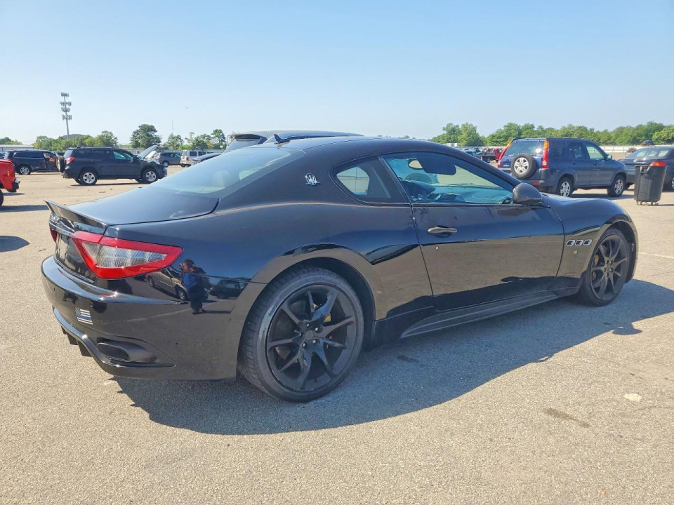 Maserati GRANTURISMO S 2013 — Copart
