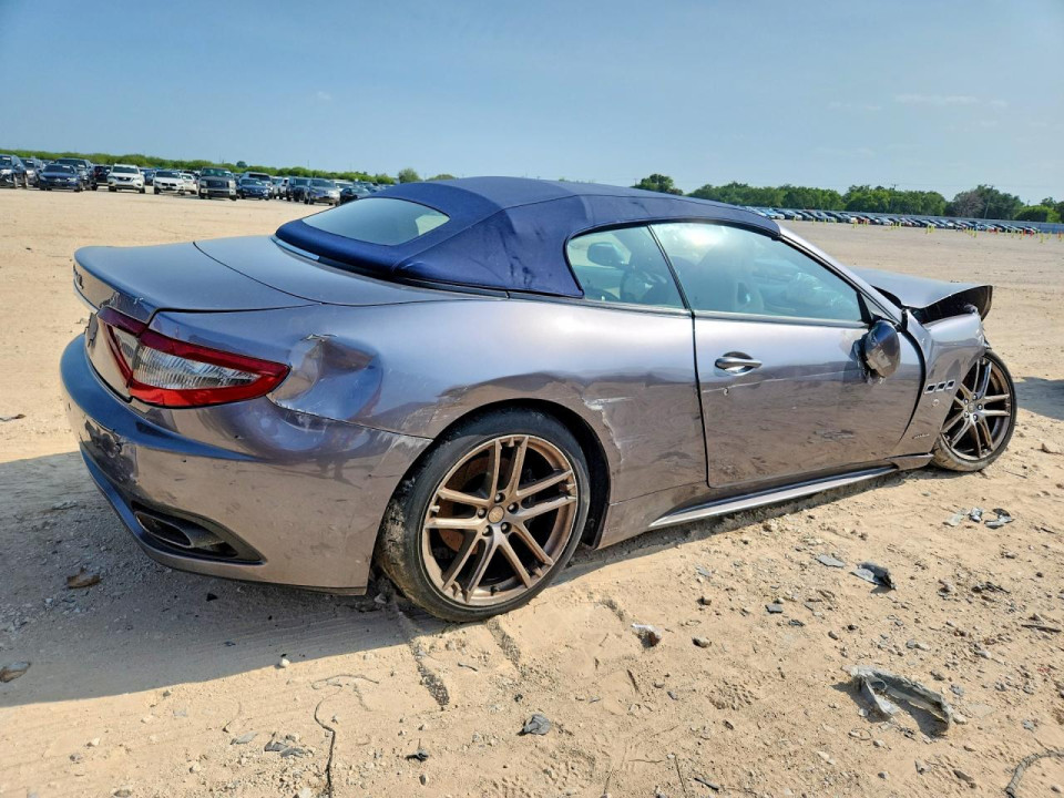 Maserati GRANTURISMO S 2017 — Copart