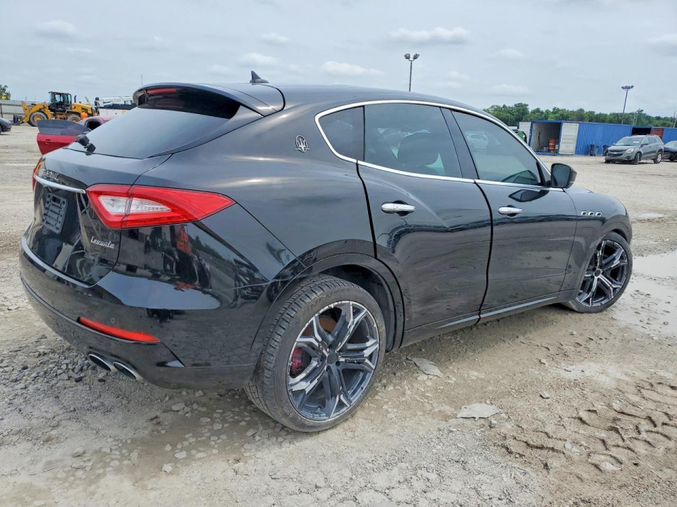 Maserati LEVANTE 2017 — Copart