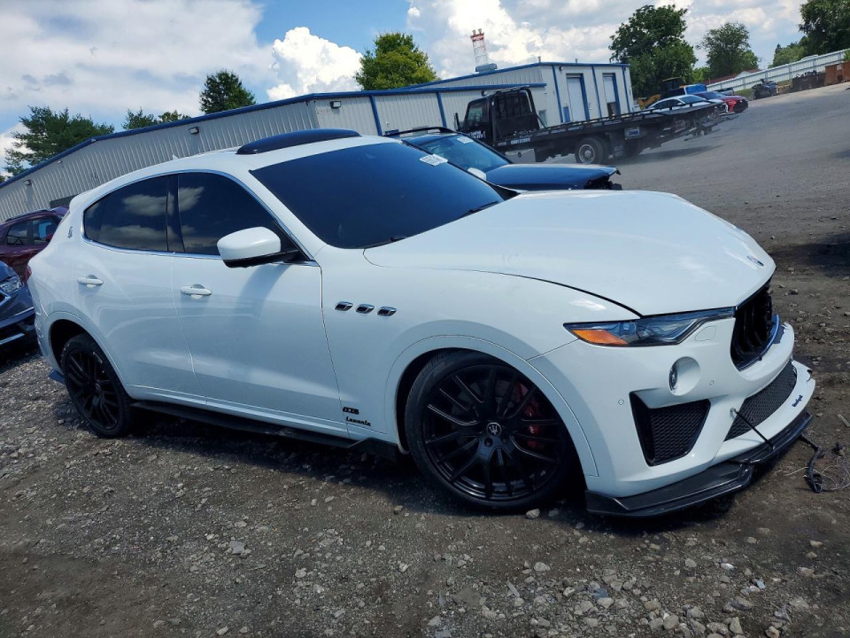 Maserati LEVANTE GTS 2019 — Copart
