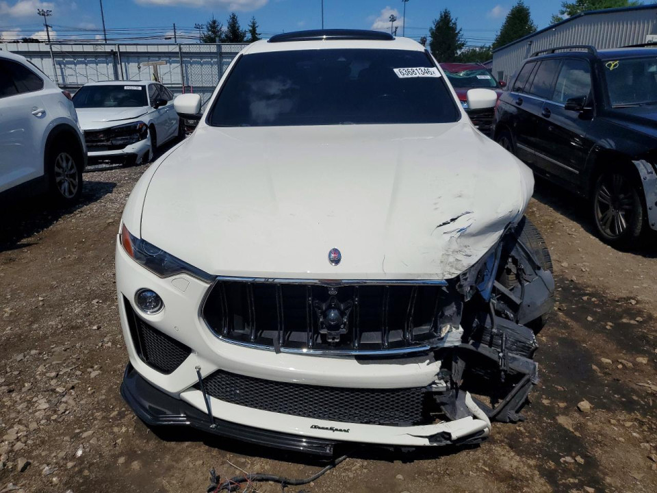 Maserati LEVANTE GTS 2019 — Copart