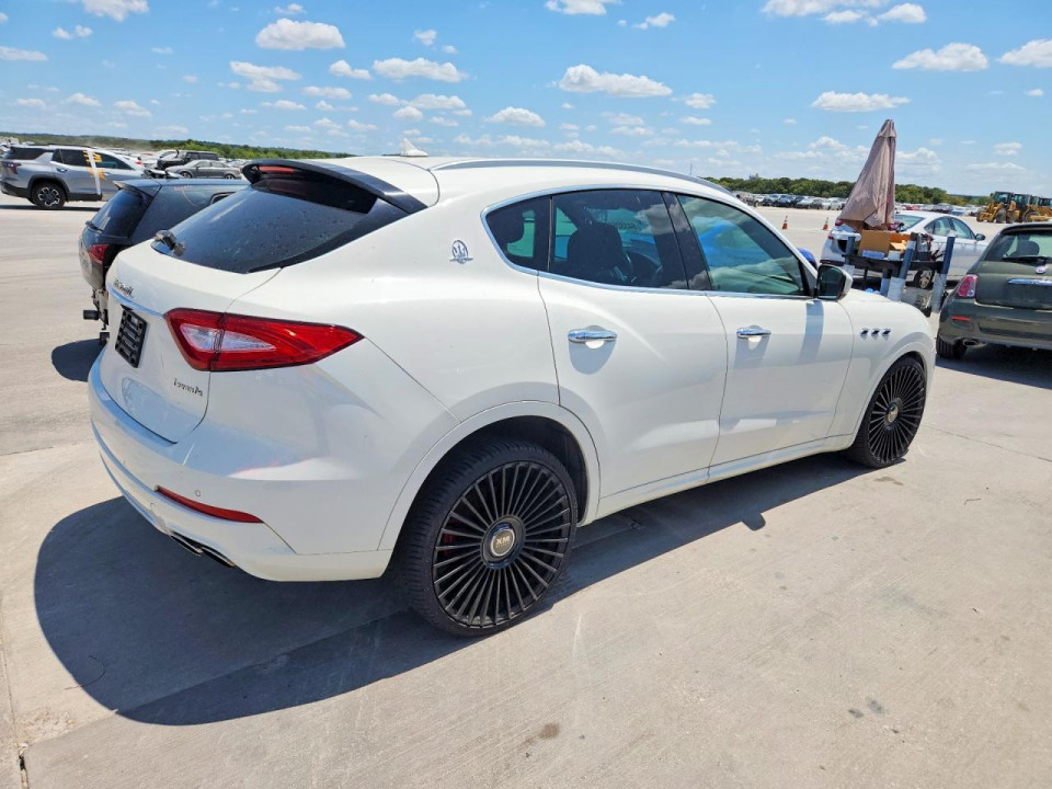 Maserati LEVANTE LUXURY 2017 — Copart