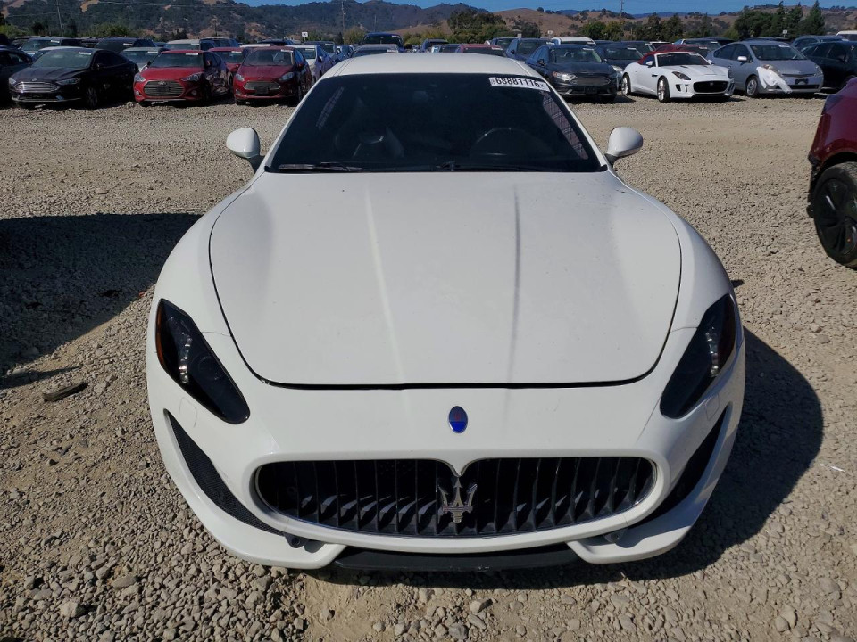 Maserati GRANTURISMO S 2013 — Copart