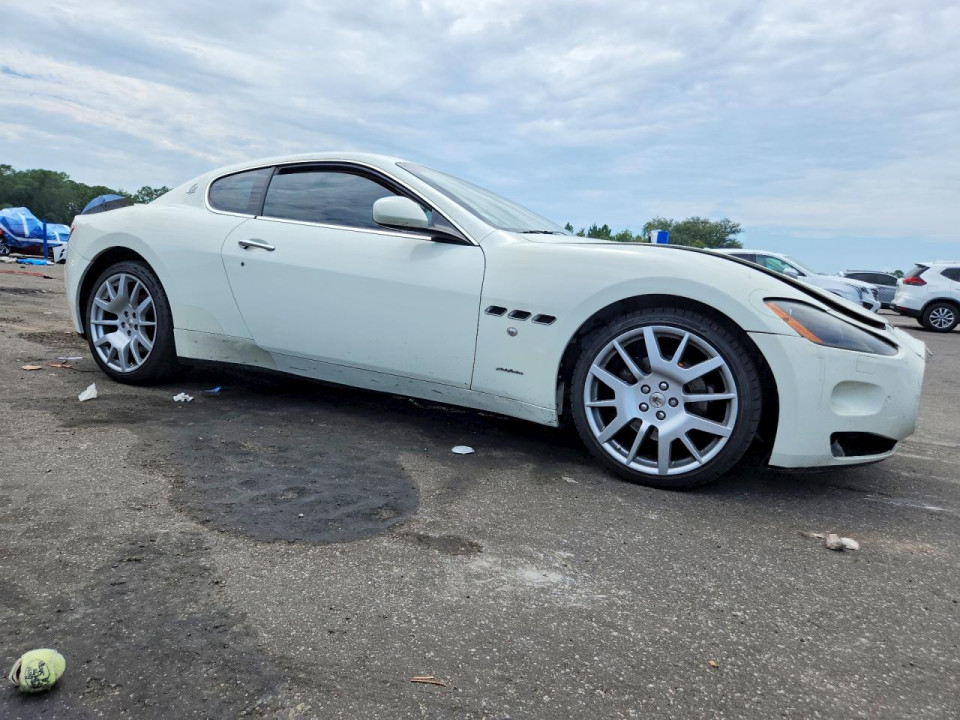 Maserati GRANTURISMO 2011 — Copart
