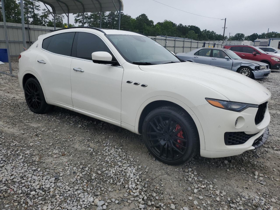 Maserati LEVANTE BASE 2018 из США