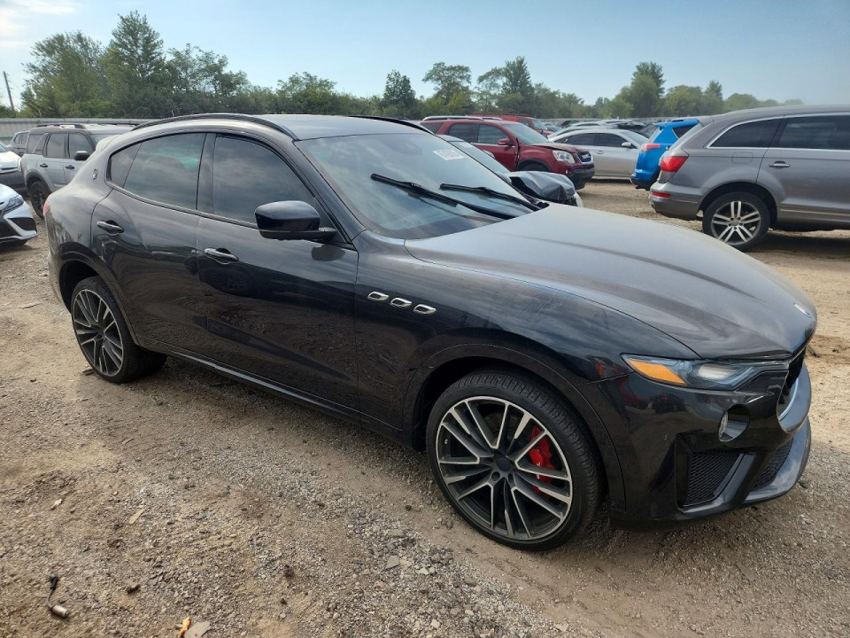 Maserati LEVANTE GTS 2019 — Copart