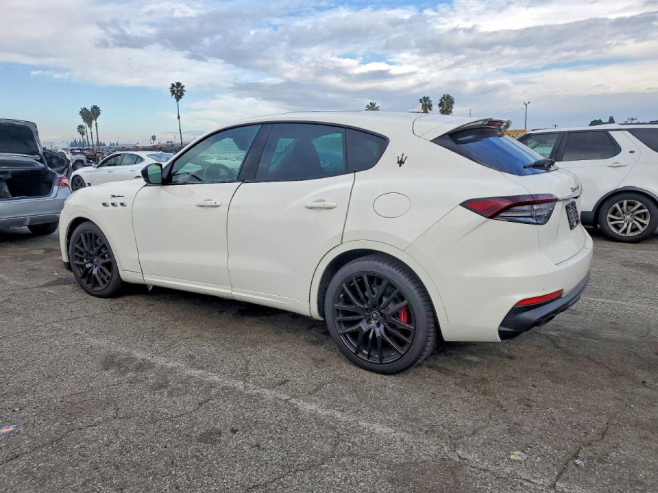 Maserati LEVANTE MODENA 2023 — Copart