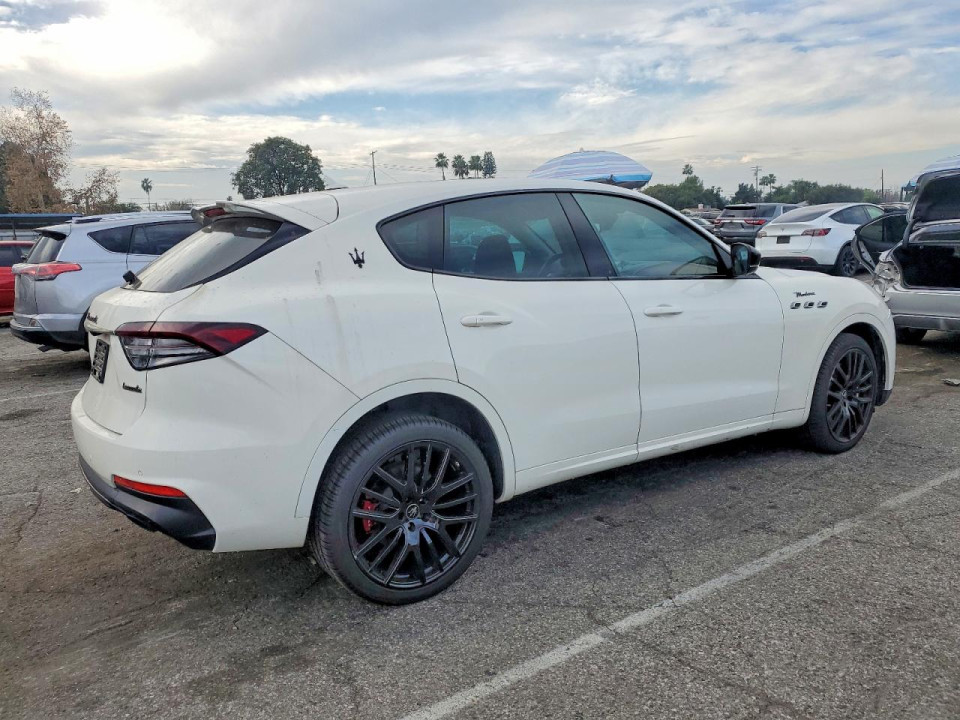 Maserati LEVANTE MODENA 2023 — Copart