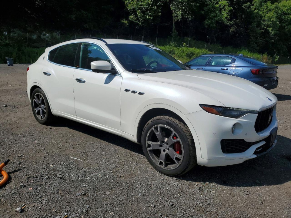 Maserati LEVANTE SPORT 2017 — Copart