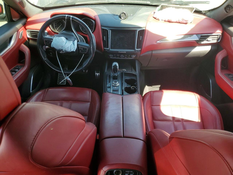 Maserati LEVANTE SPORT 2018 — Copart