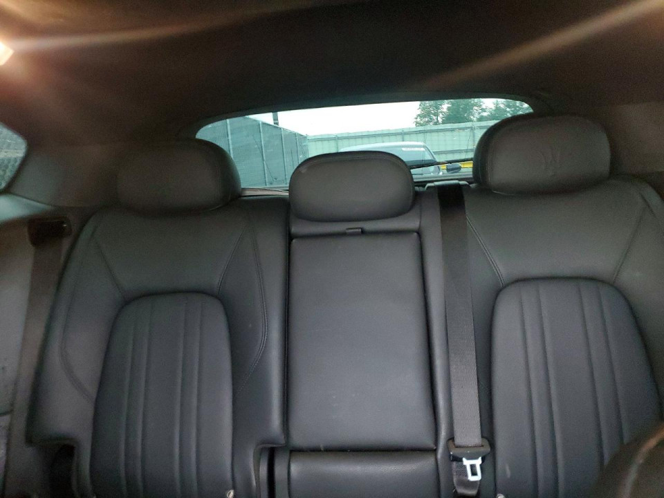 Maserati LEVANTE 2019 из США