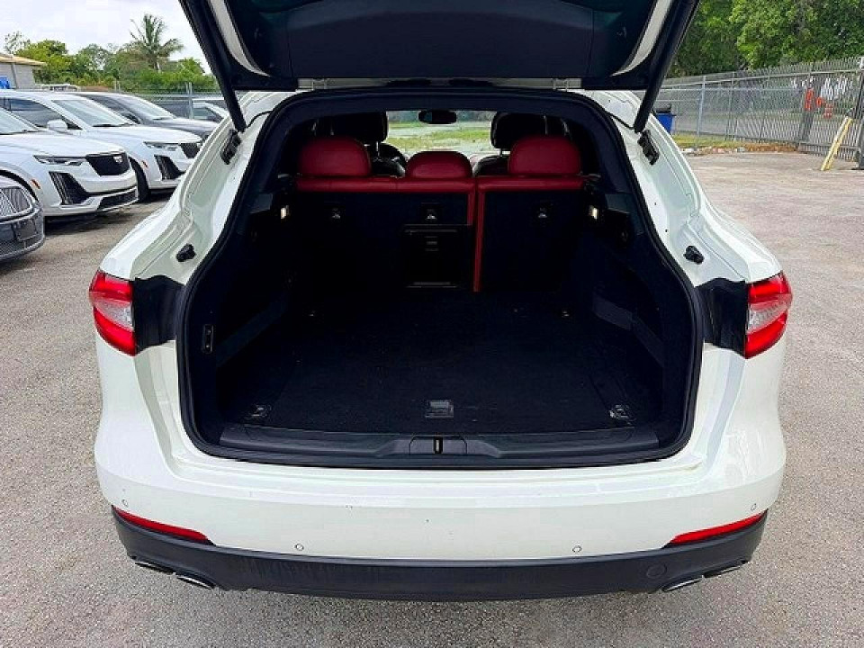 Maserati LEVANTE 2018 из США