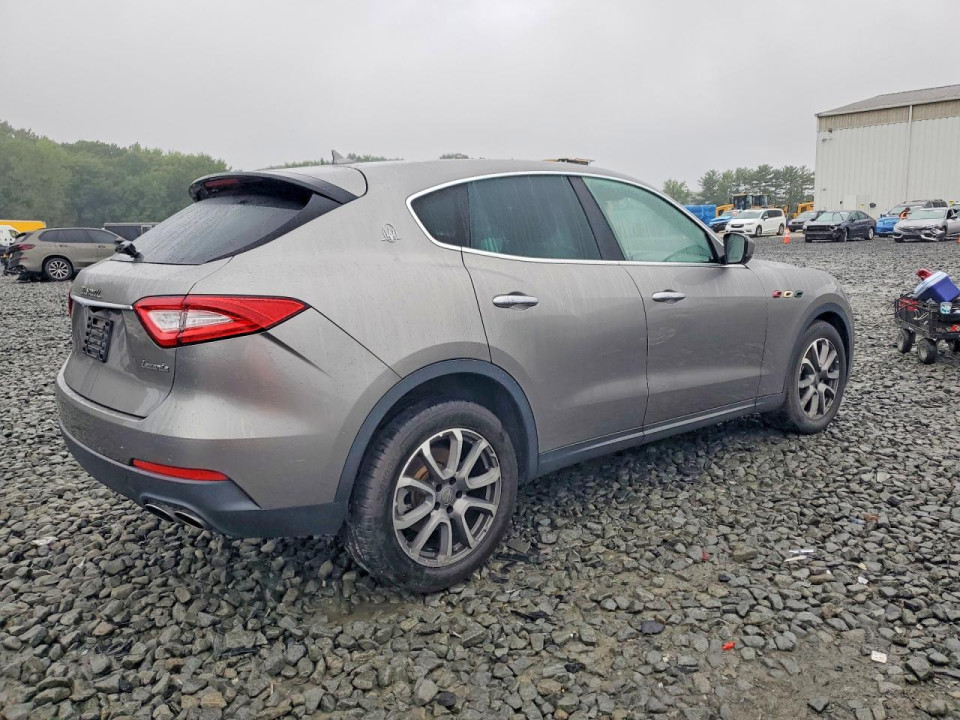 Maserati LEVANTE 2018 — Copart
