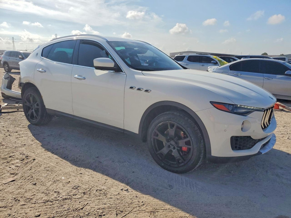 Maserati LEVANTE 2017 — Copart
