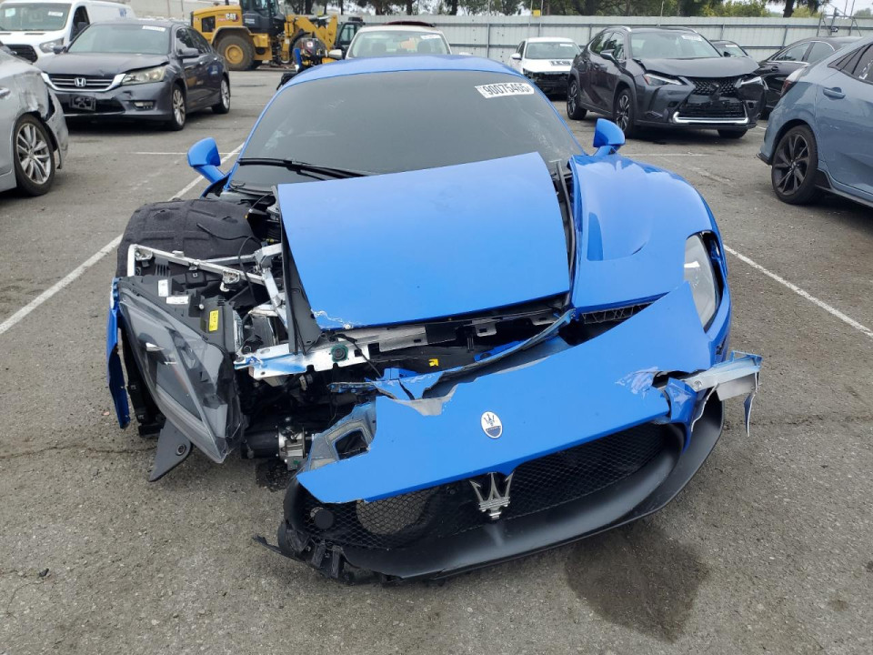 Maserati MC20 2023 — Copart