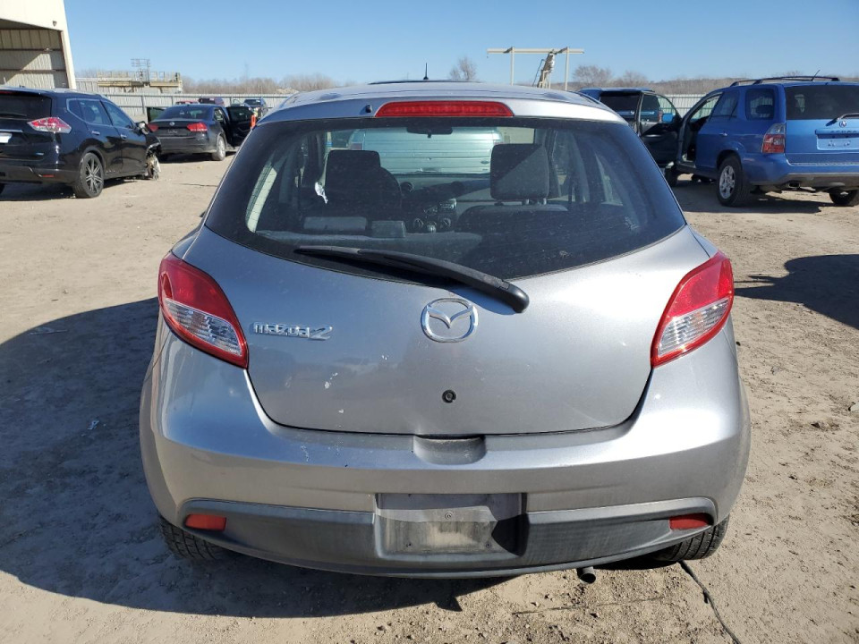 Mazda 2 2013 — Copart