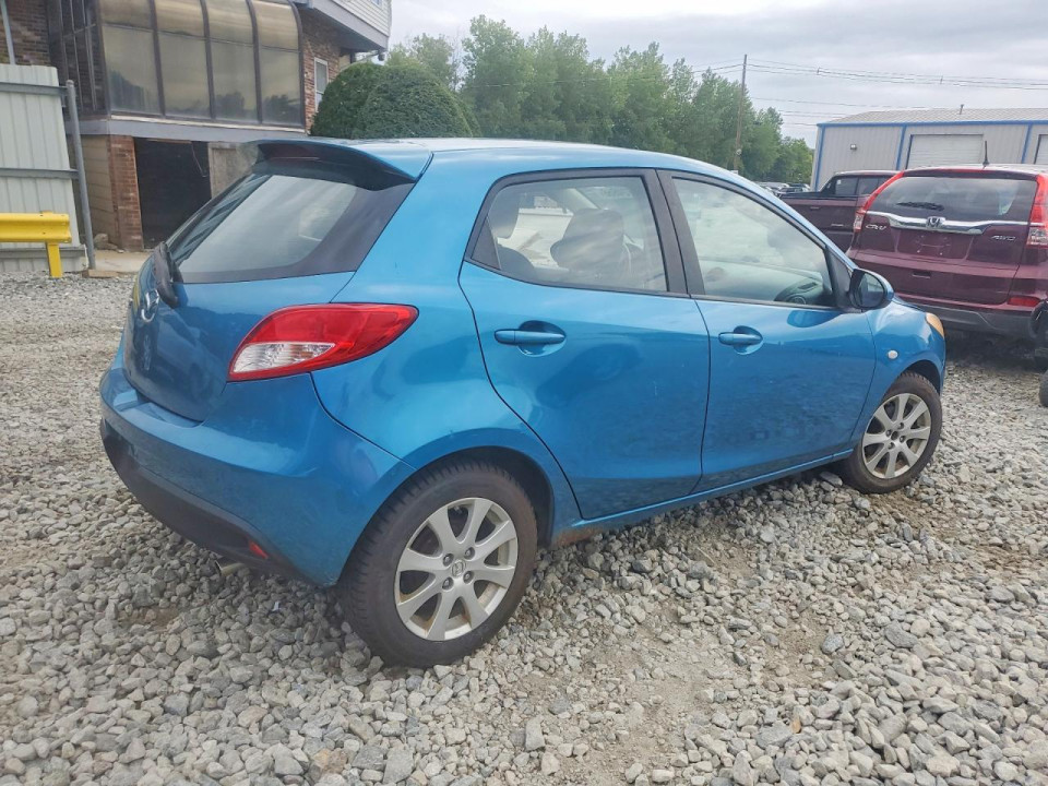 Mazda 2 2011 — Copart