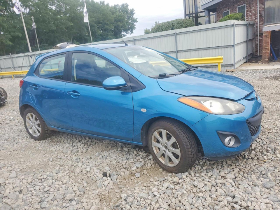 Mazda 2 2011 — Copart