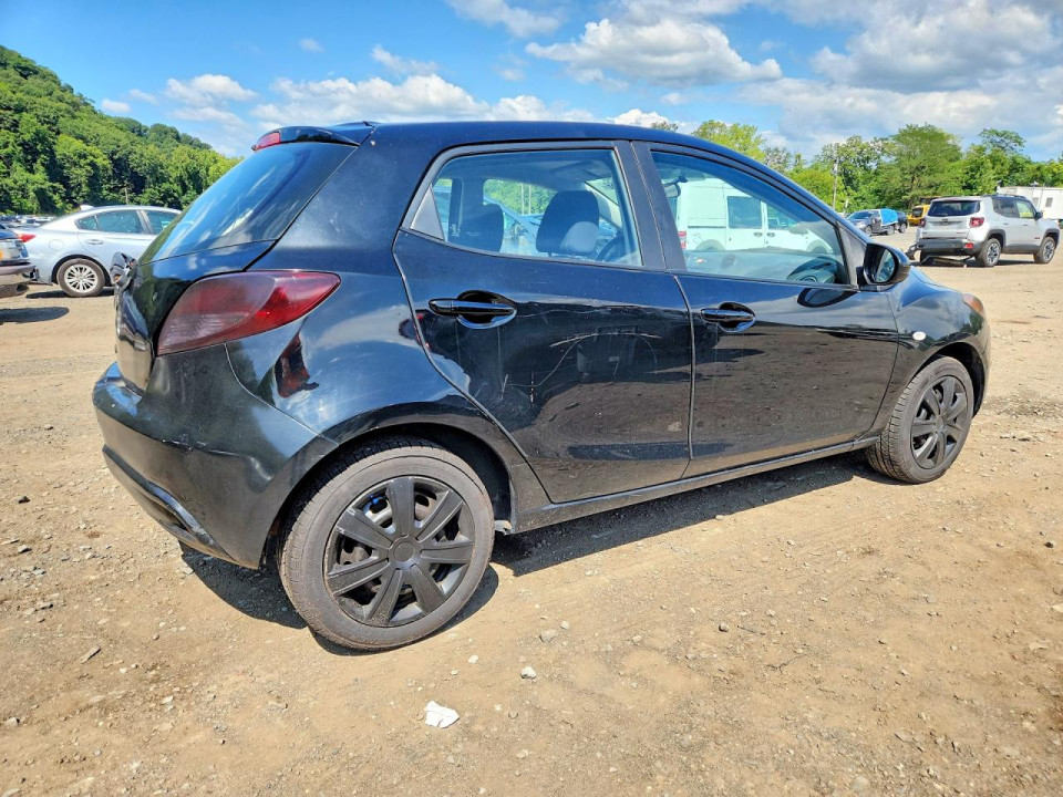 Mazda 2 2013 — Copart