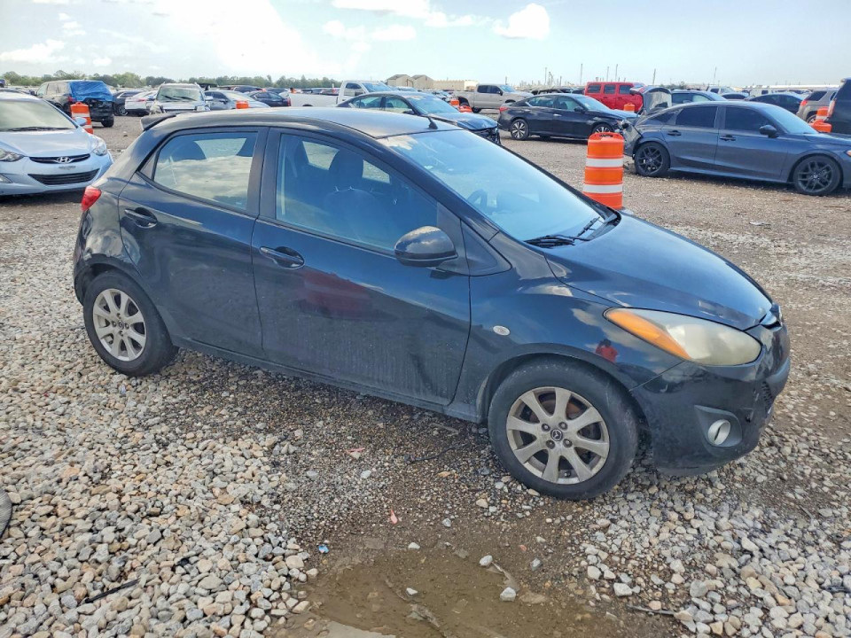 Mazda 2 2014 — Copart