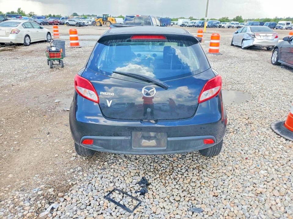 Mazda 2 2014 — Copart