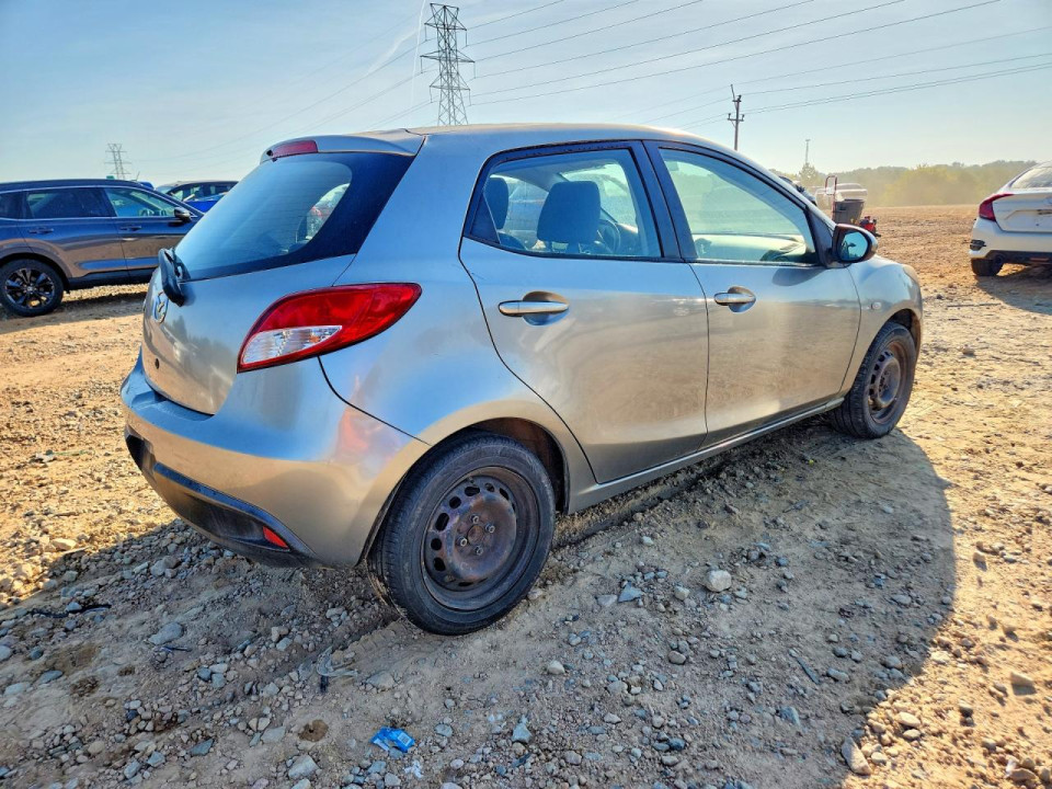 Mazda 2 2011 — Copart