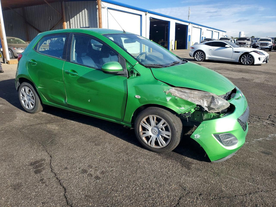 Mazda 2 2011 — Copart