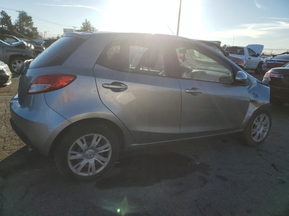 Mazda 2 2014 — Copart